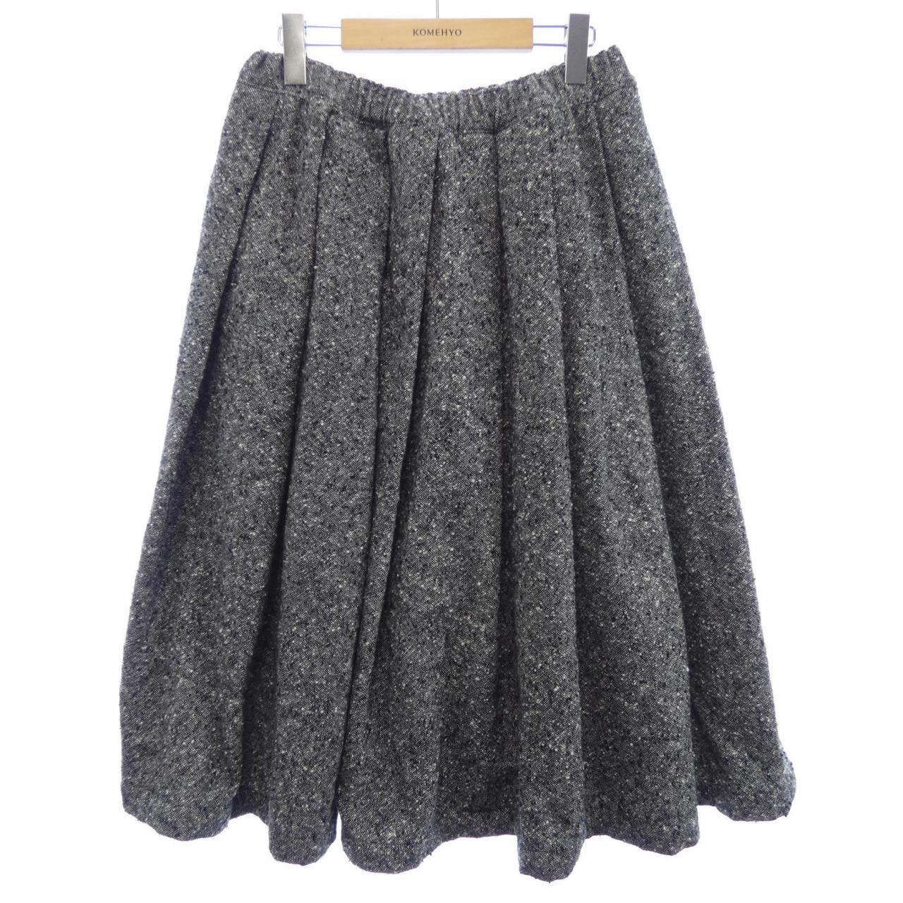 ブラックコムデギャルソン BLACK COMME des GARCONS 1N-S010 スカート