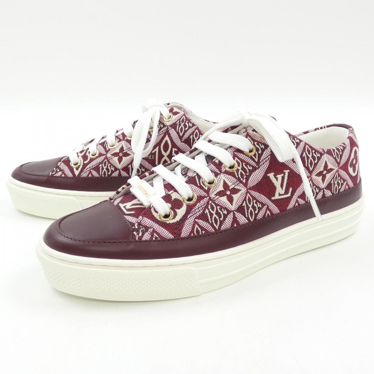 LOUIS LOUIS VUITTON sneakers