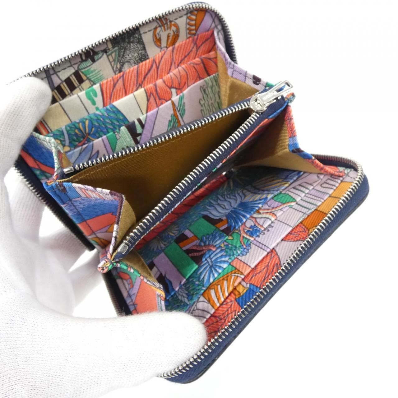 エルメス ANIMAPOLIS シルク イン コンパクト 085879CK 財布