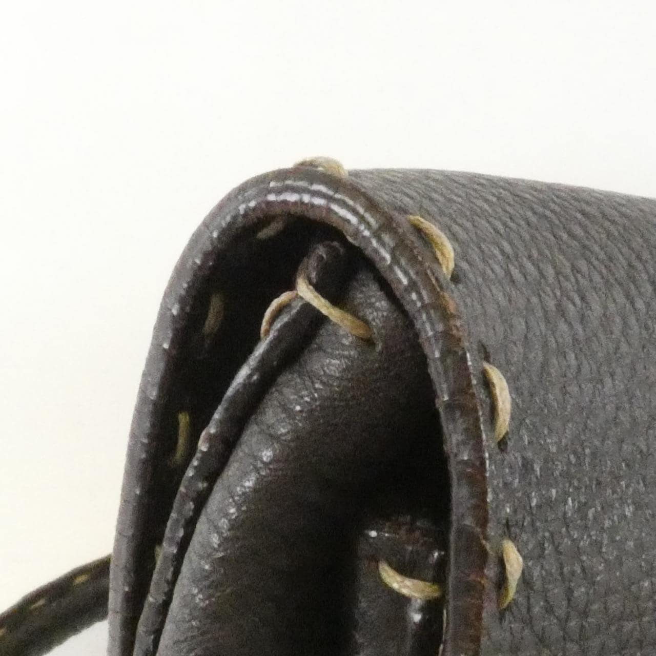 フェンディ セレリア 8BR458 NDU ショルダーバッグ