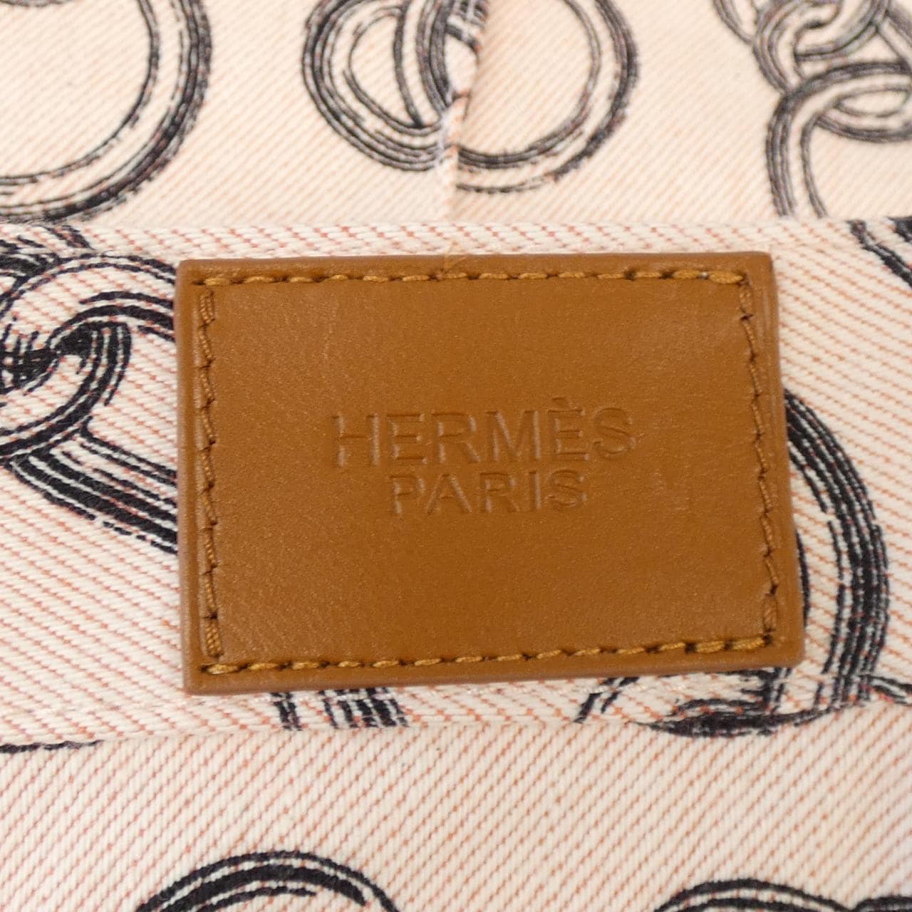 エルメス HERMES カレイドスコープエフェクトフィネス クルードセル カルトゥッシュ 4H0462DD ショートパンツ