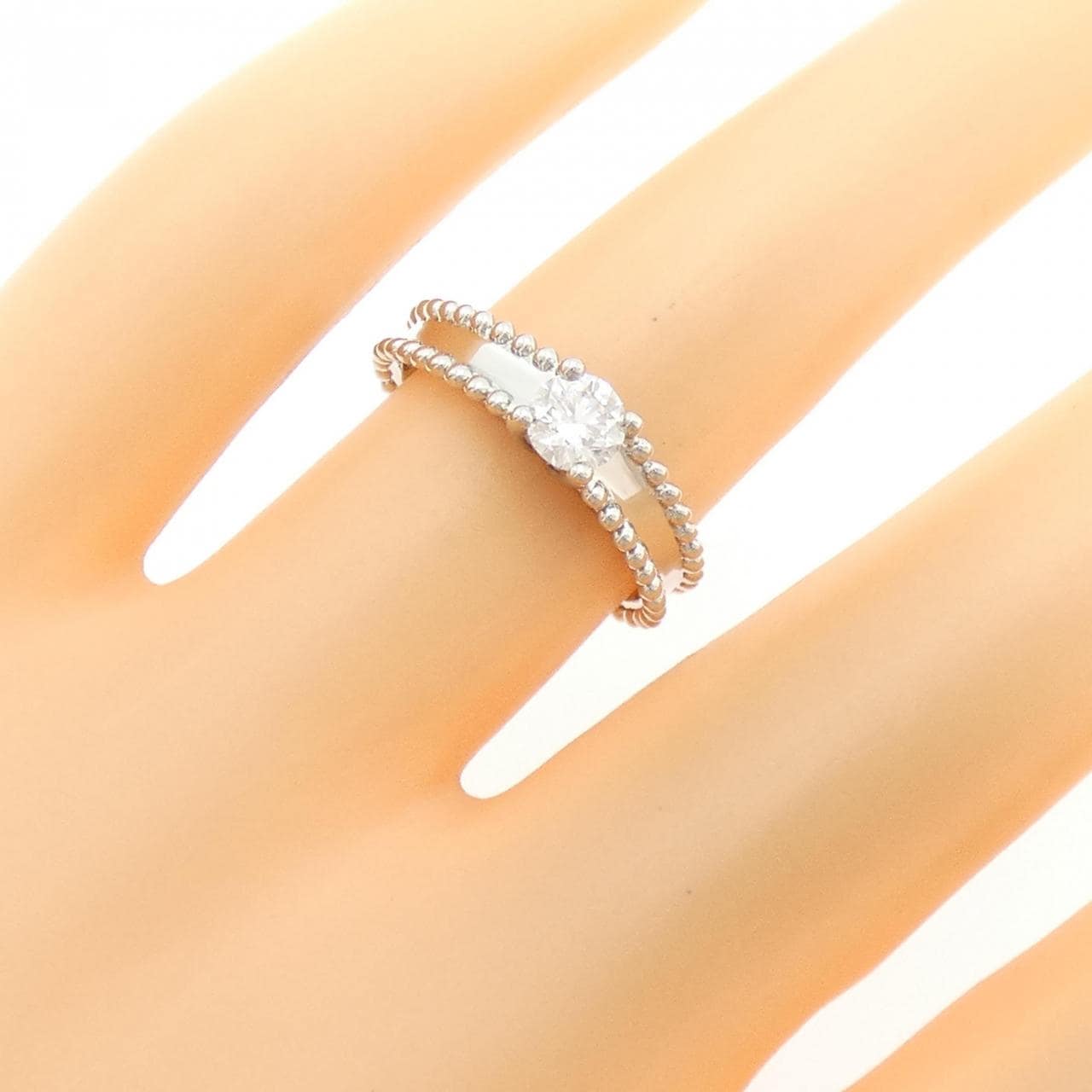 ヴァンクリーフ&アーペル エステル ソリティア リング 0.33CT D IF 3EXT