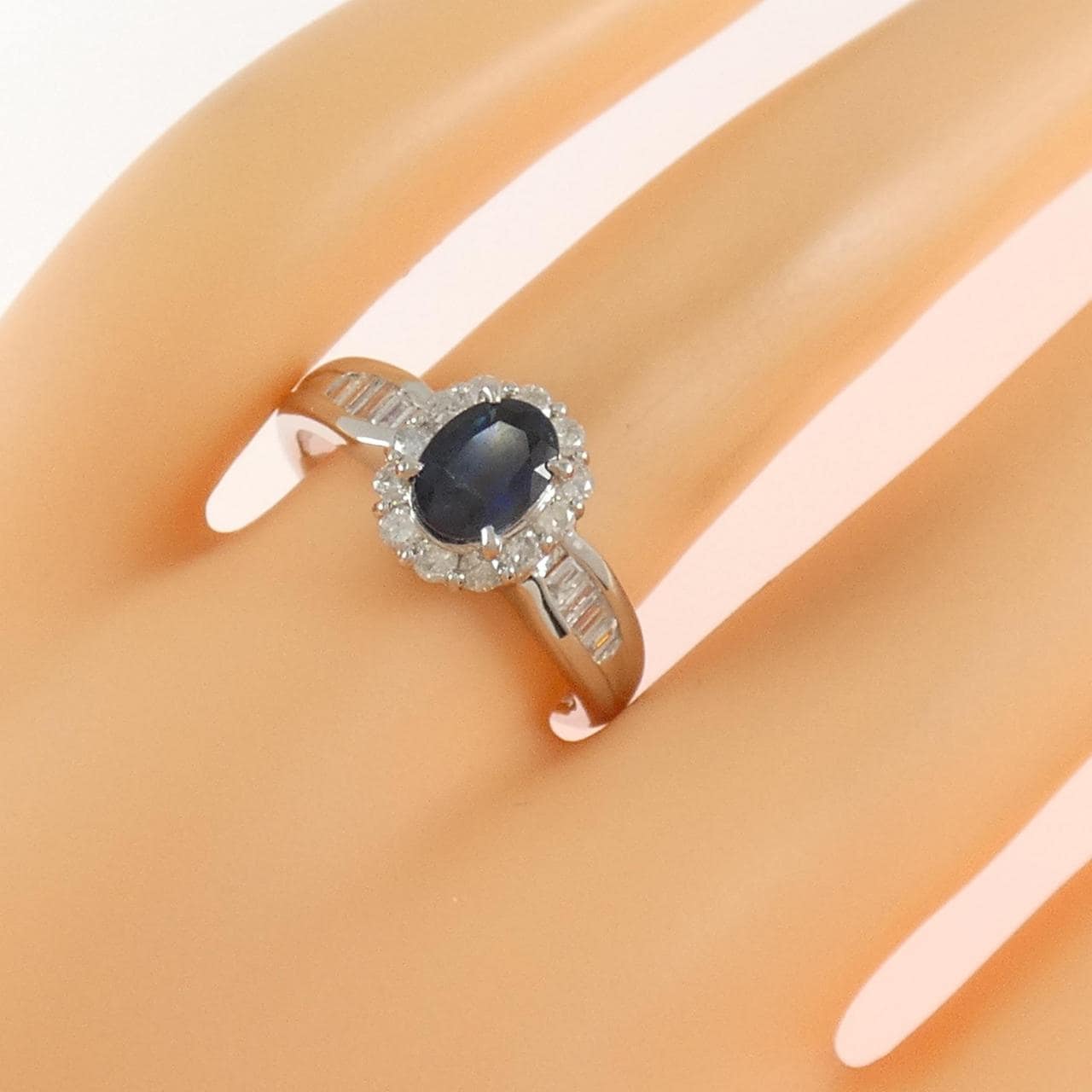 PT900 サファイヤ リング 1.17CT