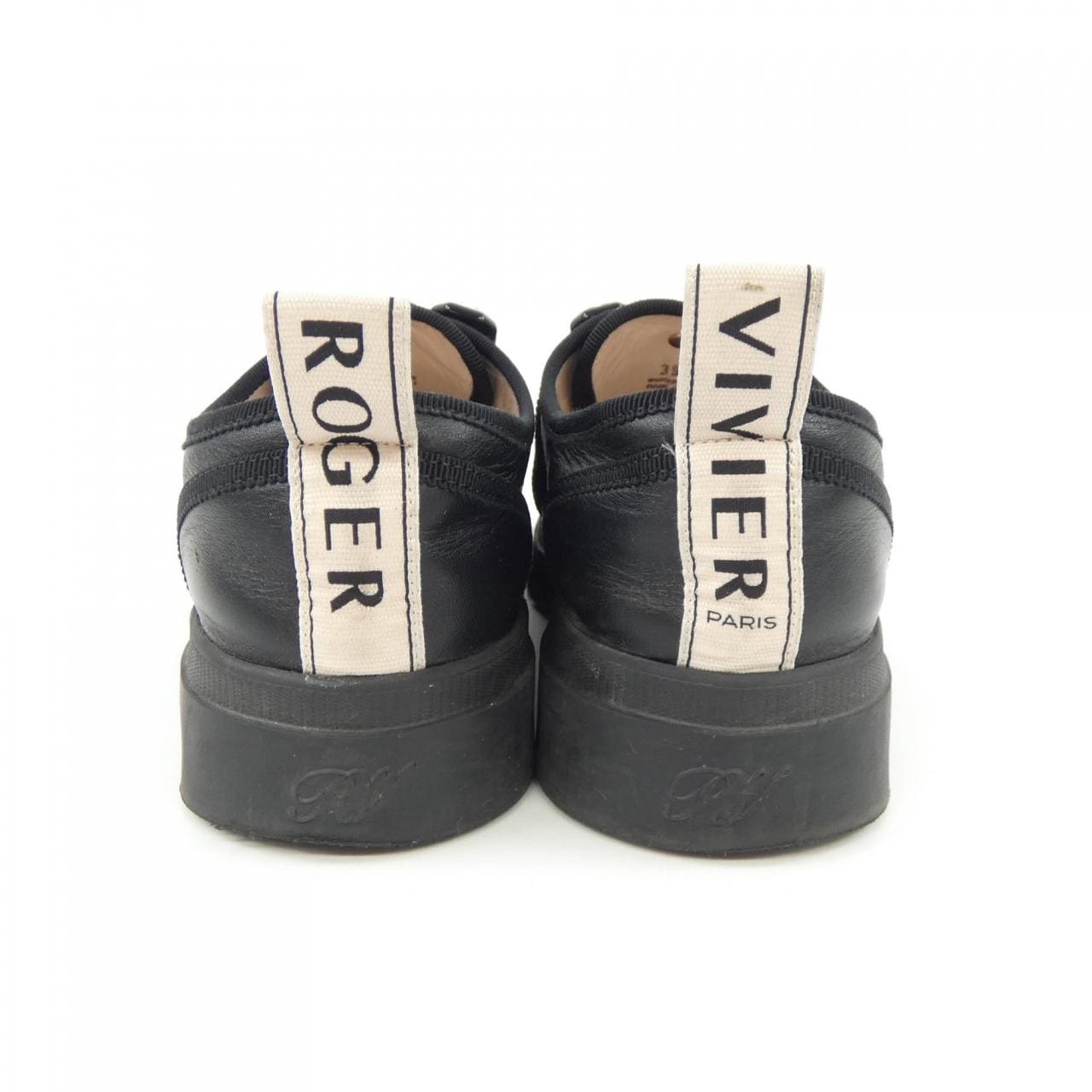 ロジェヴィヴィエ ROGER VIVIER スニーカー