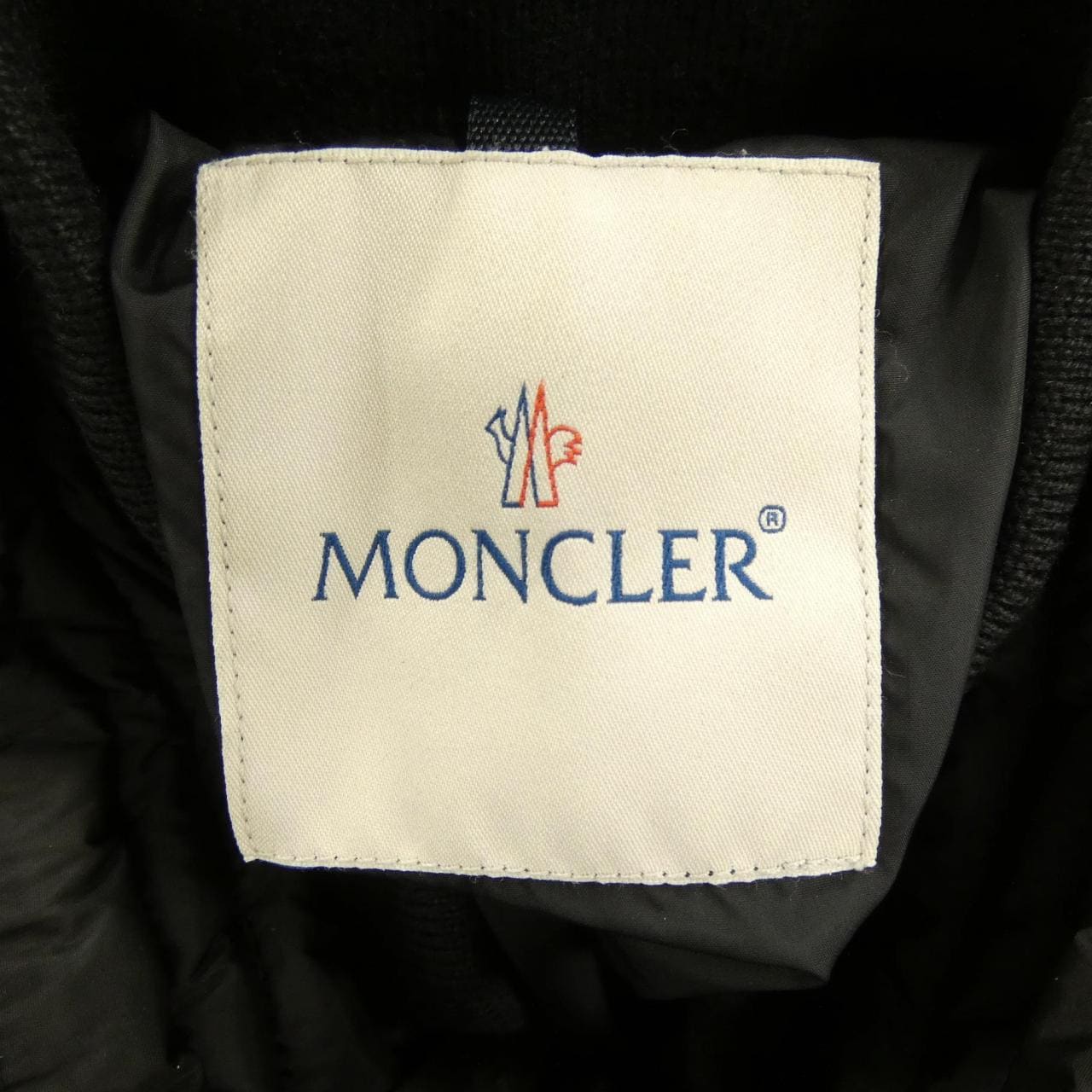 モンクレール MONCLER BAHR ダウンジャケット