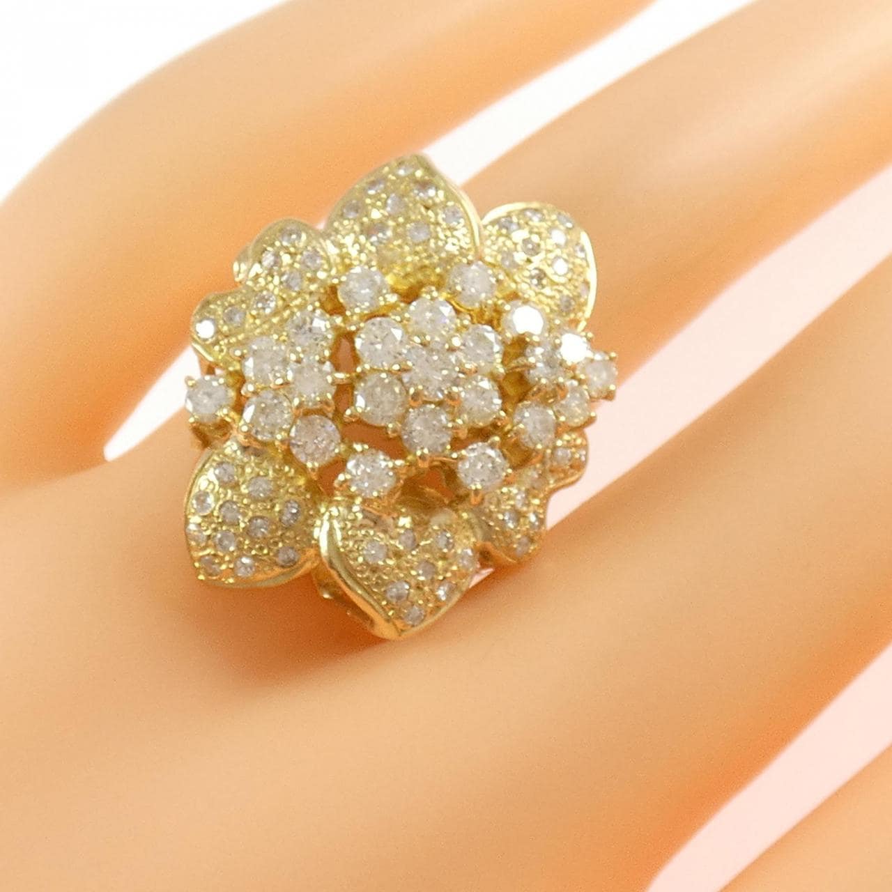 K18YG フラワー ダイヤモンド リング 1.64CT