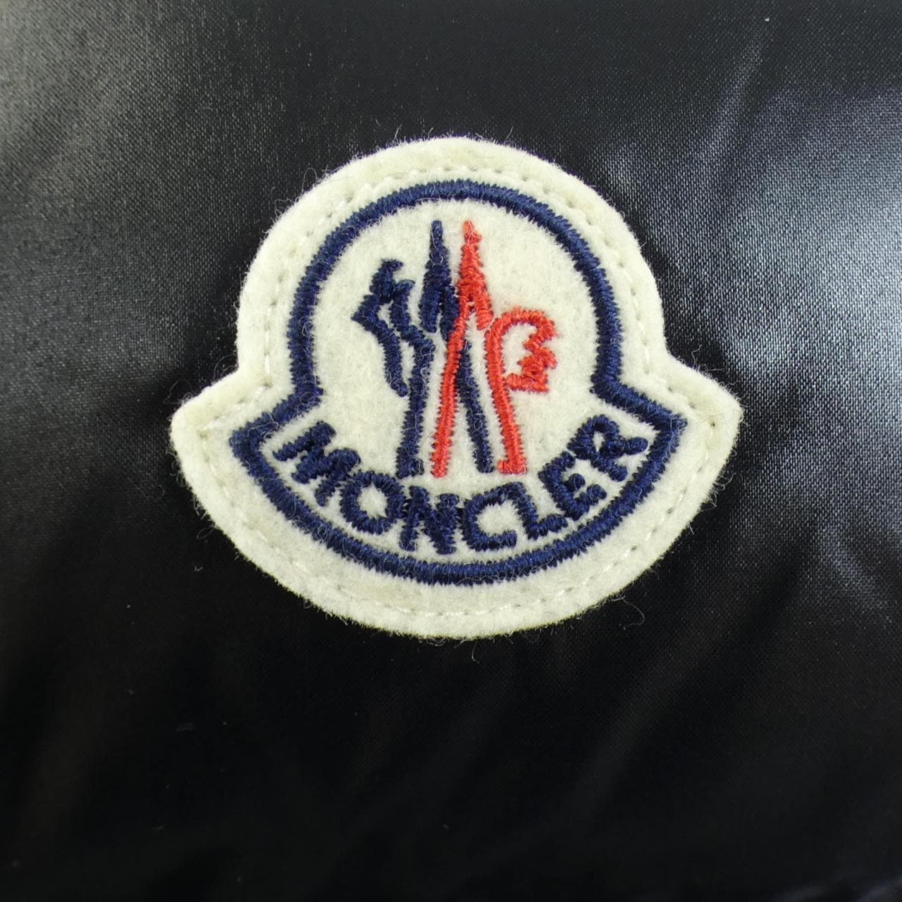 モンクレール MONCLER TIBB ダウンベスト