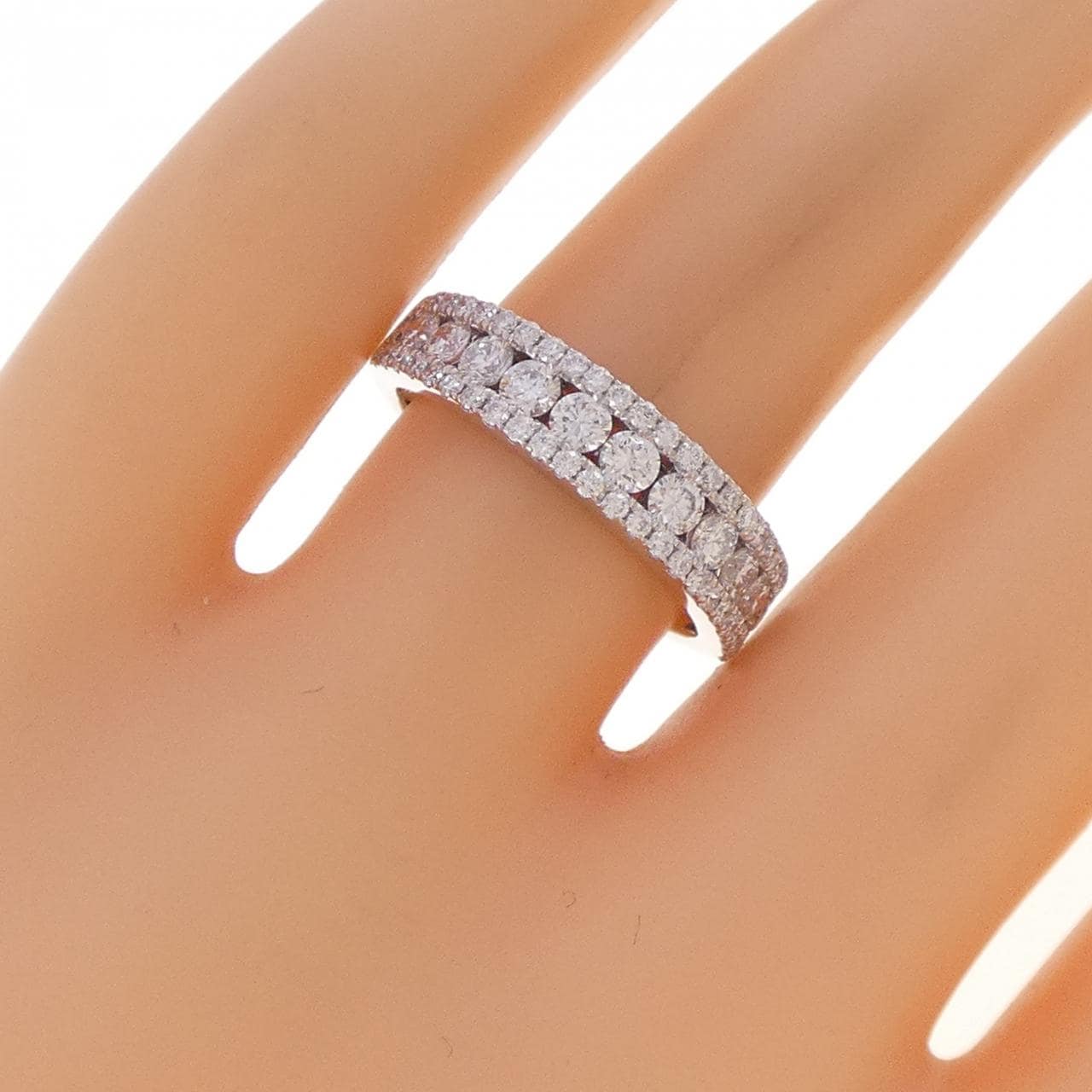 750WG ダイヤモンド リング 1.00CT