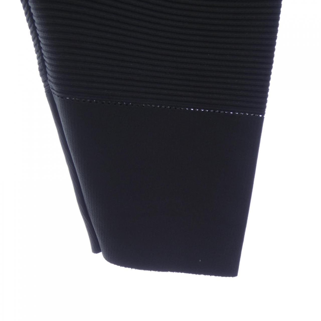 イッセイミヤケ ISSEY MIYAKE IM33KF299 パンツ