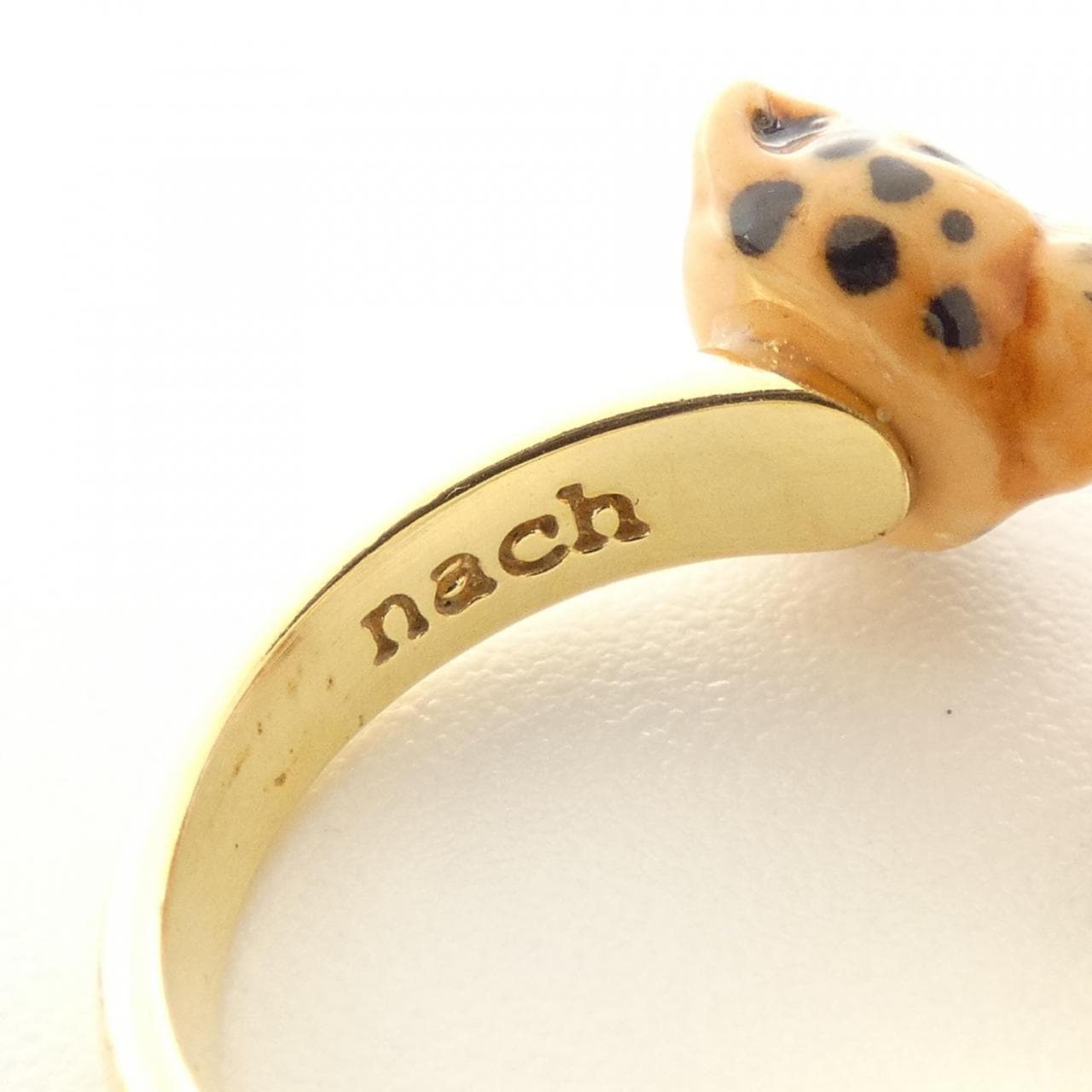NACH RING