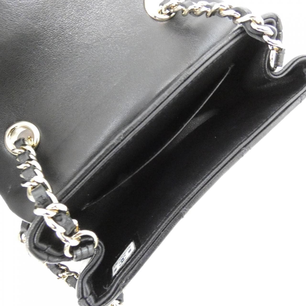 シャネル AP4593 チェーンクラッチ