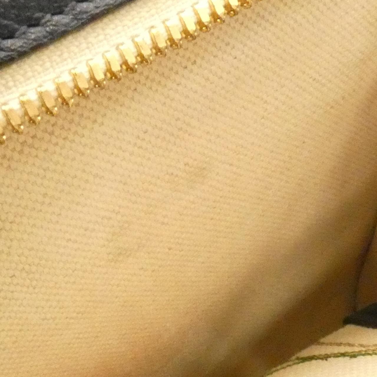 グッチ 550141 9ZIAX バッグ