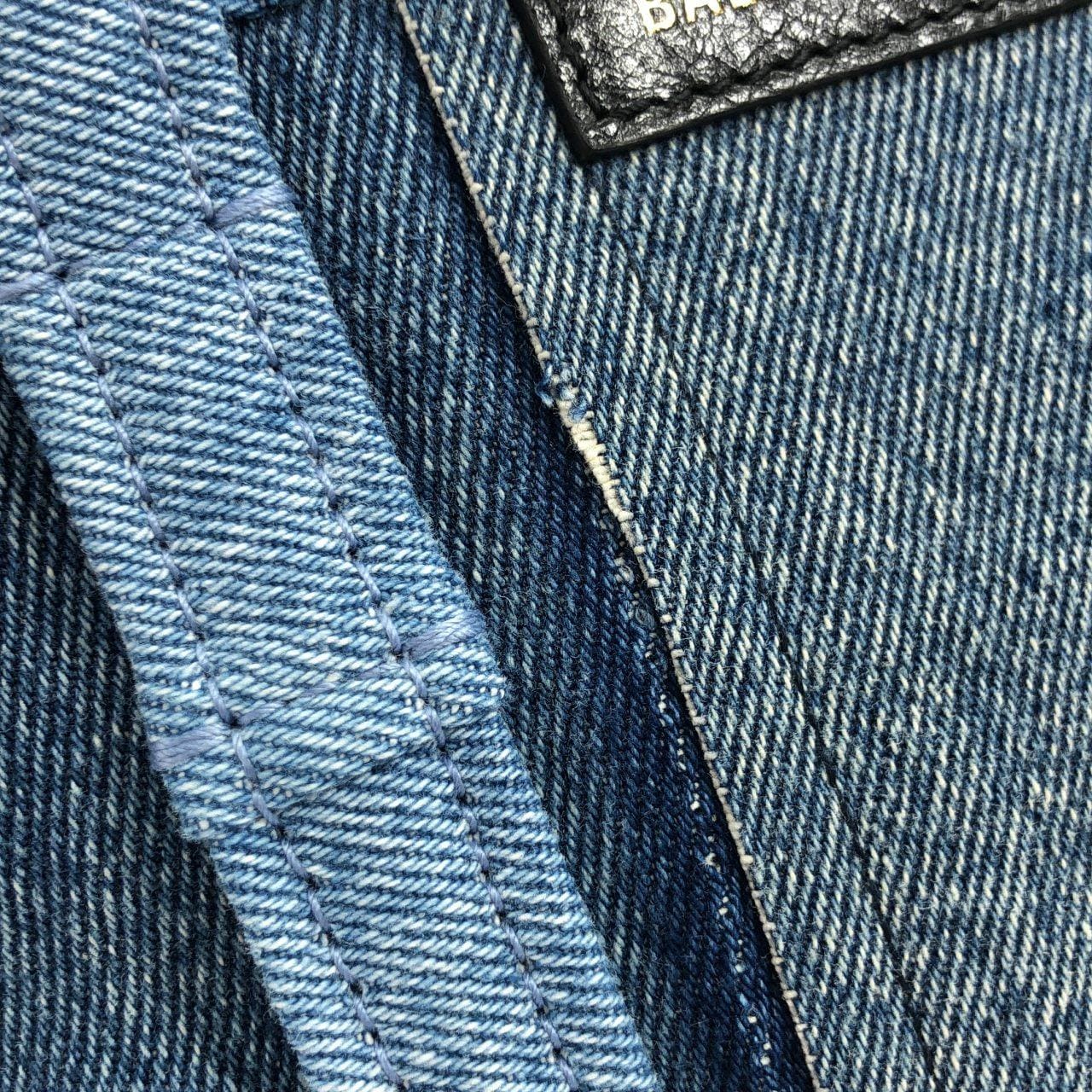 バレンシアガ バルベス スモール イースト ウェスト 671404 210BT バッグ