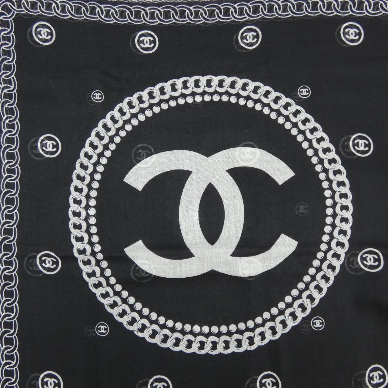 CHANEL STOLE