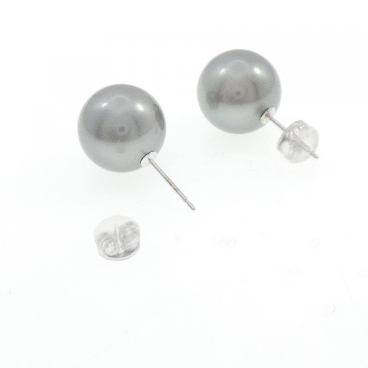 K18WG 黒蝶パール ピアス 12.2mm