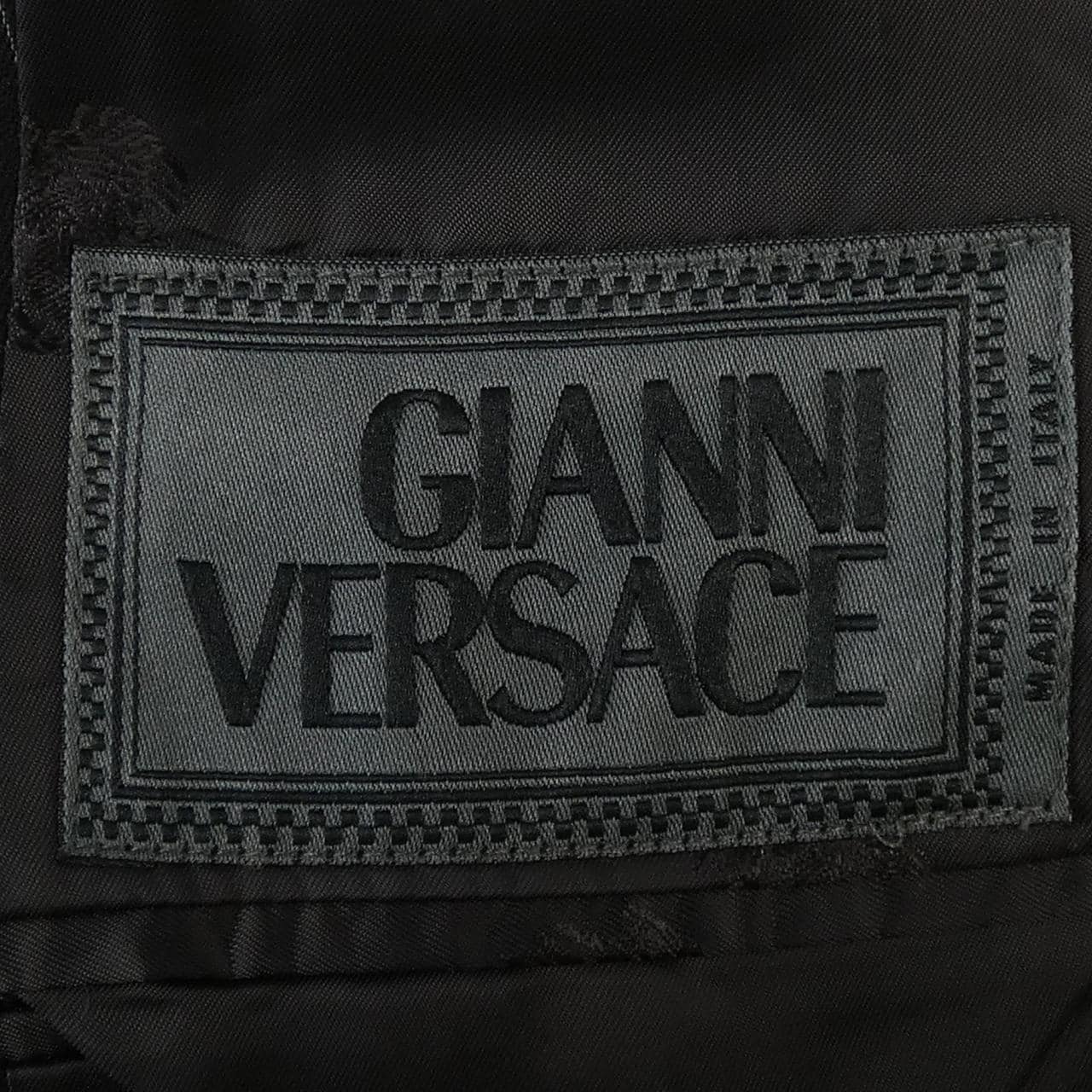 【ヴィンテージ】ジャンニヴェルサーチ GIANNI VERSACE ジャケット