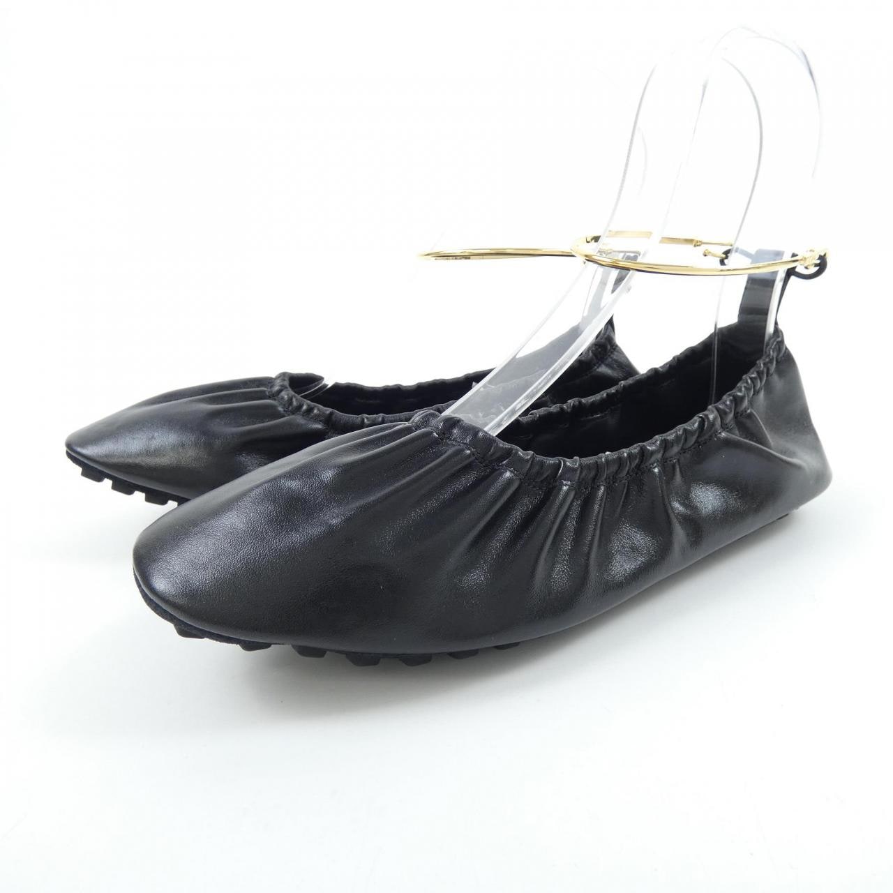 フェンディ FENDI 8F3534 フラットシューズ