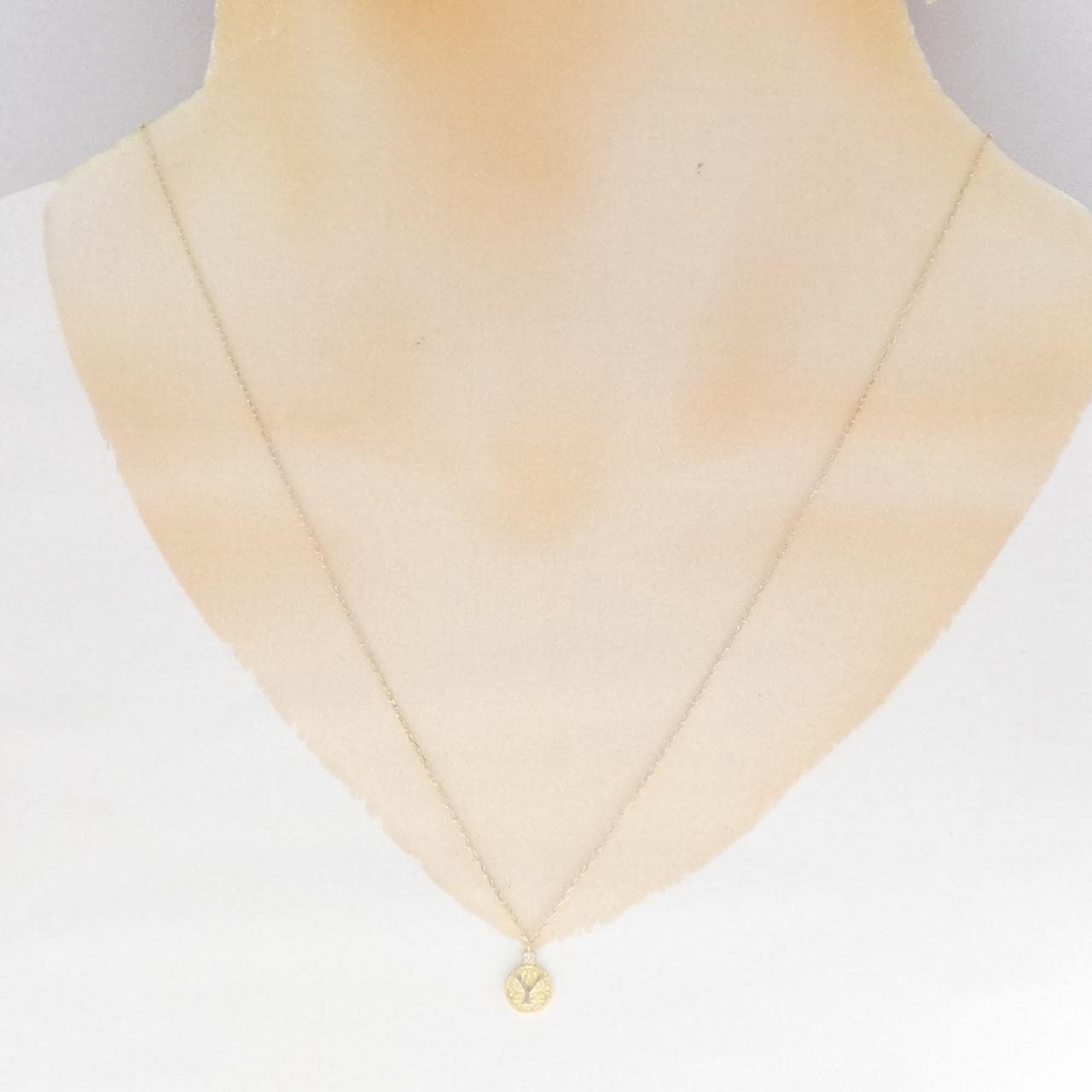 アガット イニシャル ネックレス 0.01CT