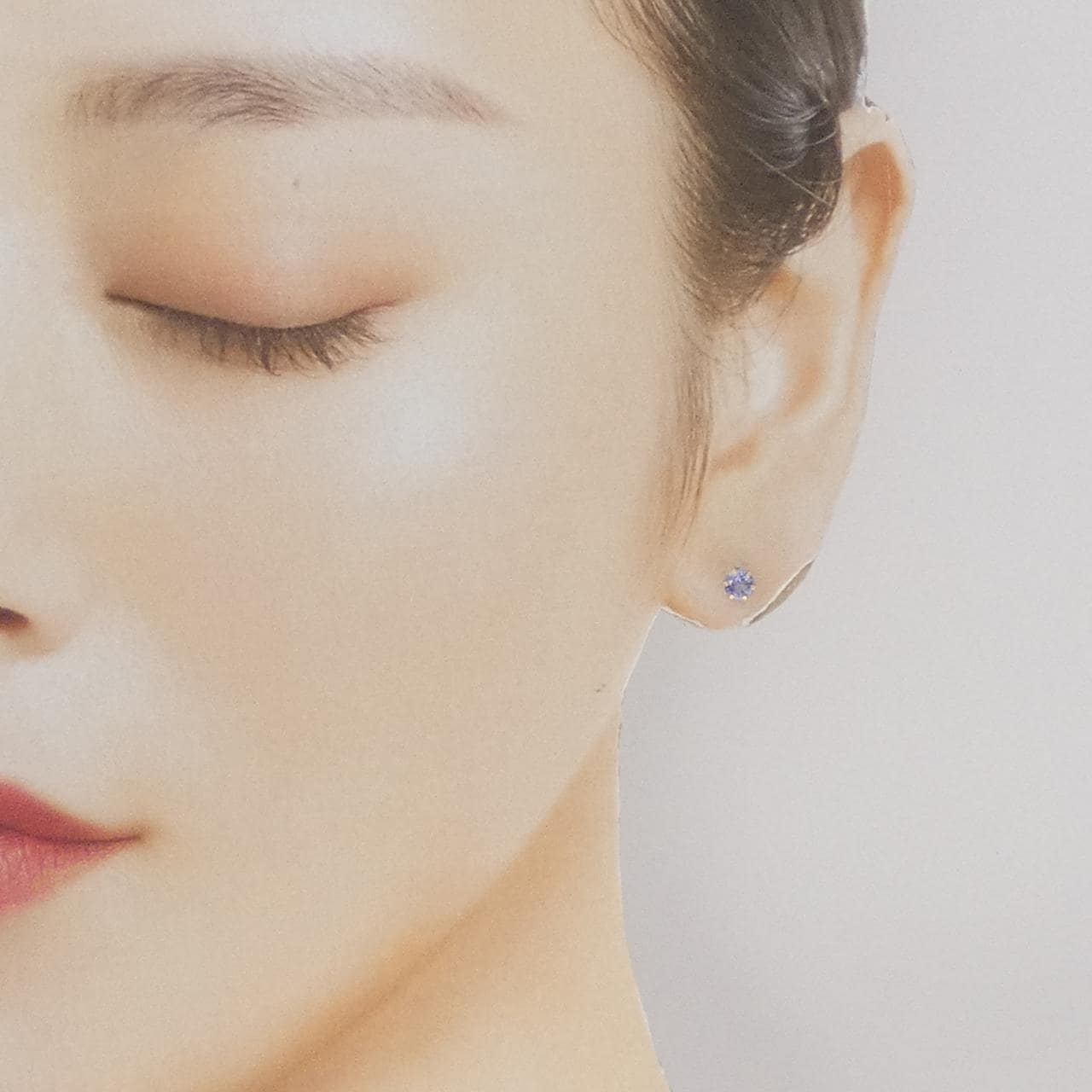 【新品】K18YG タンザナイト ピアス