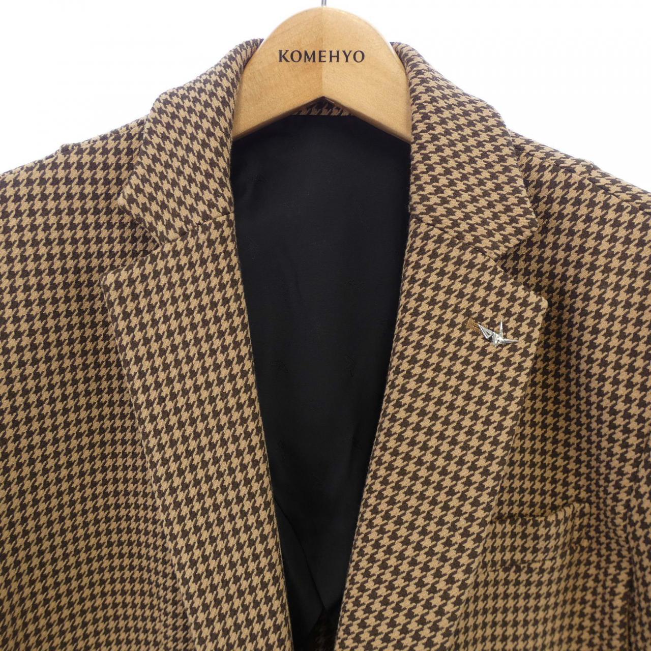 ウノピュウノウグァーレトレ 1 piu 1 uguale 3 スーツ