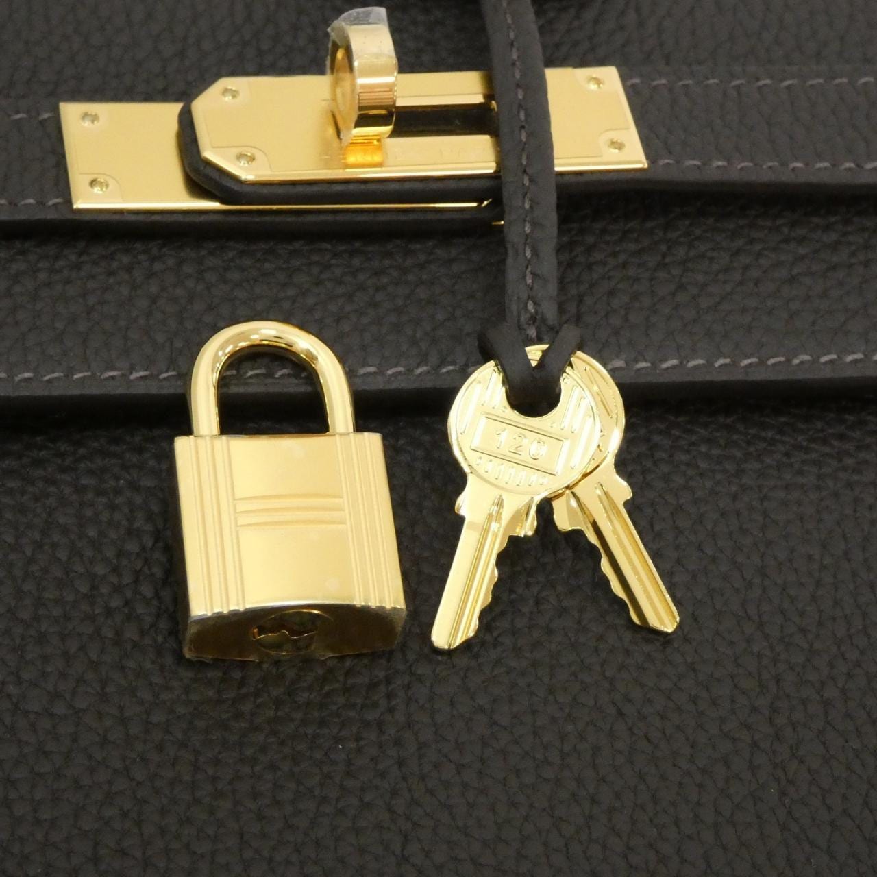 【未使用品】エルメス ケリー 28cm 027630CC バッグ