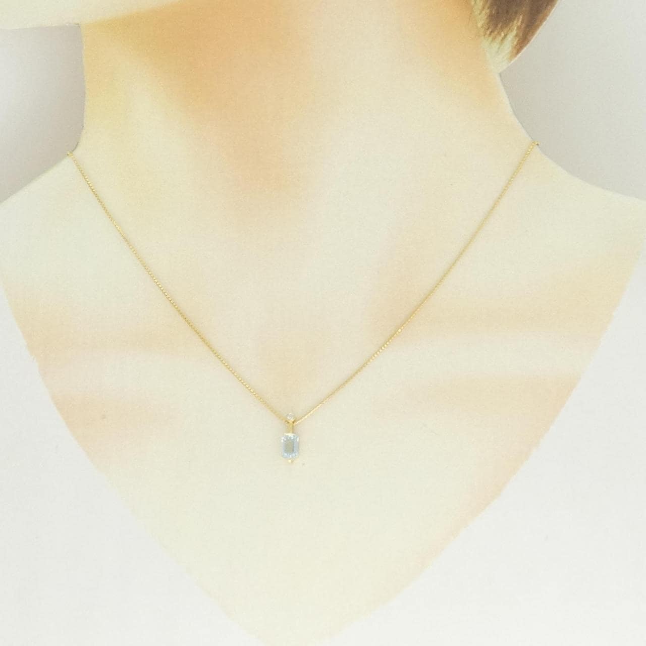 K18YG アクアマリン ネックレス 0.41CT