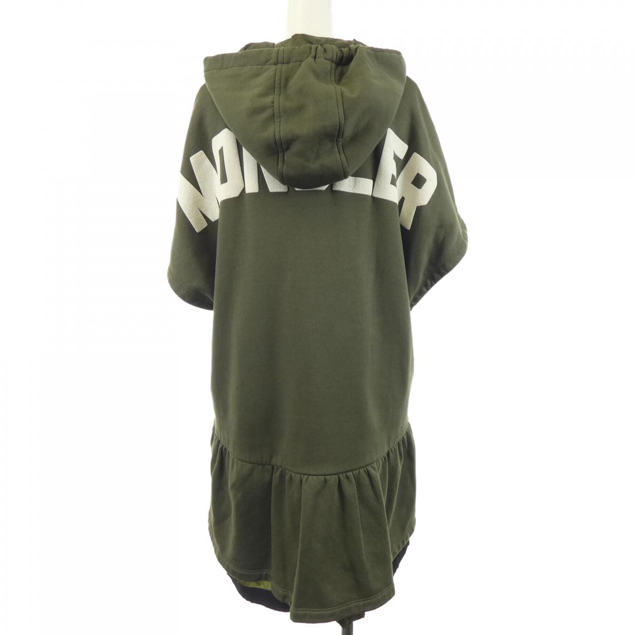 モンクレール MONCLER E20938462450 V8036 パーカー