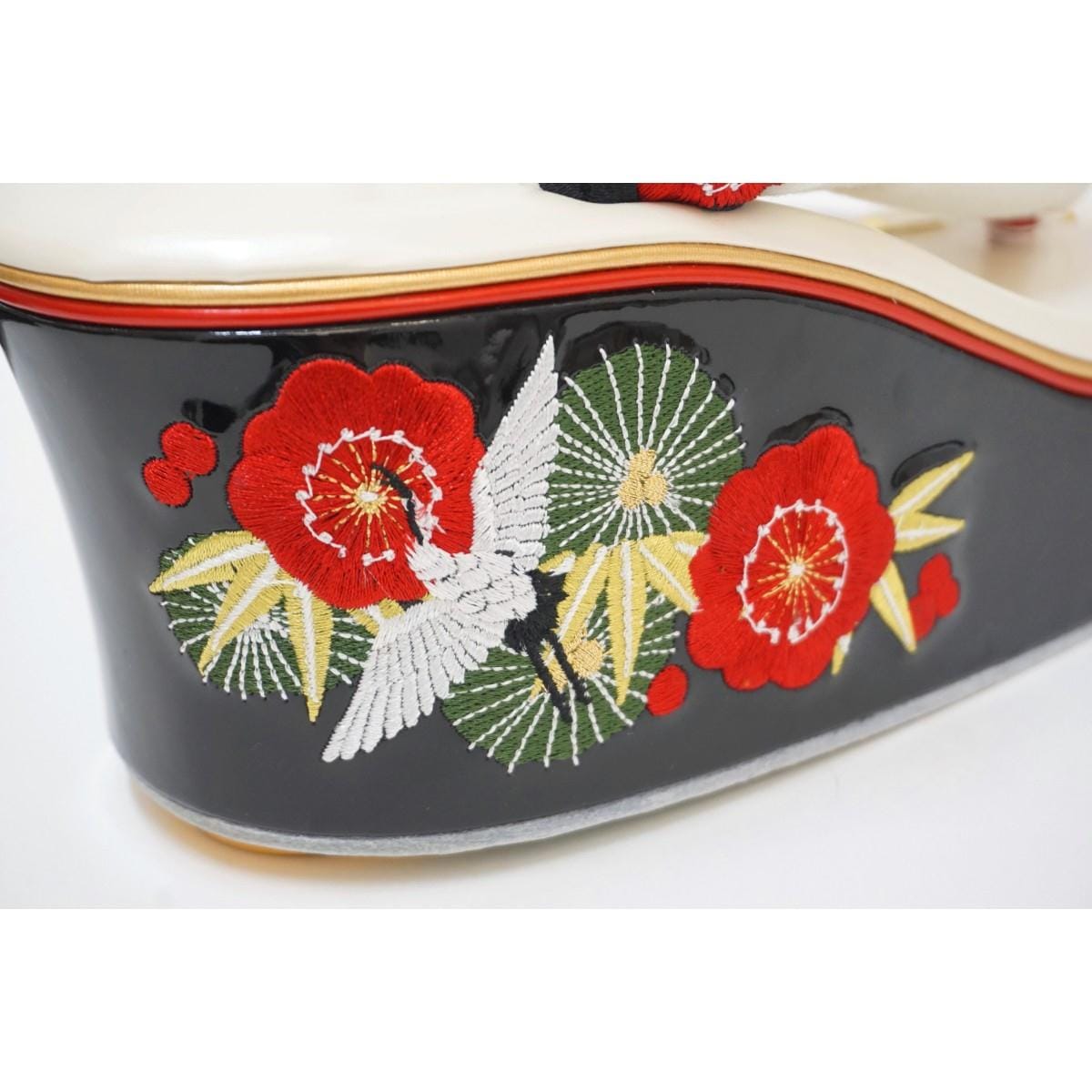 【新品】女草履　松竹梅と鶴
