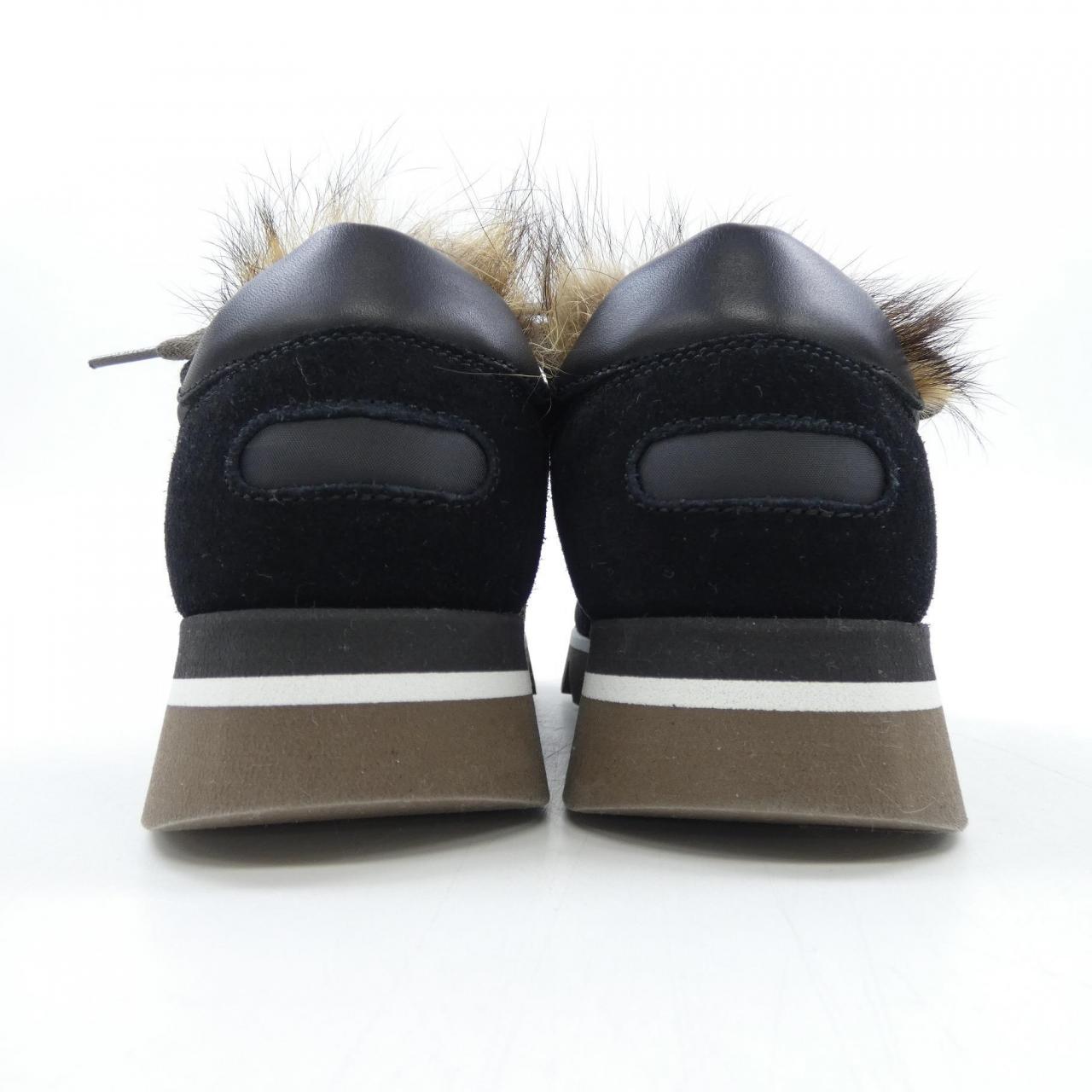 ブルネロクチネリ BRUNELLO CUCINELLI スニーカー