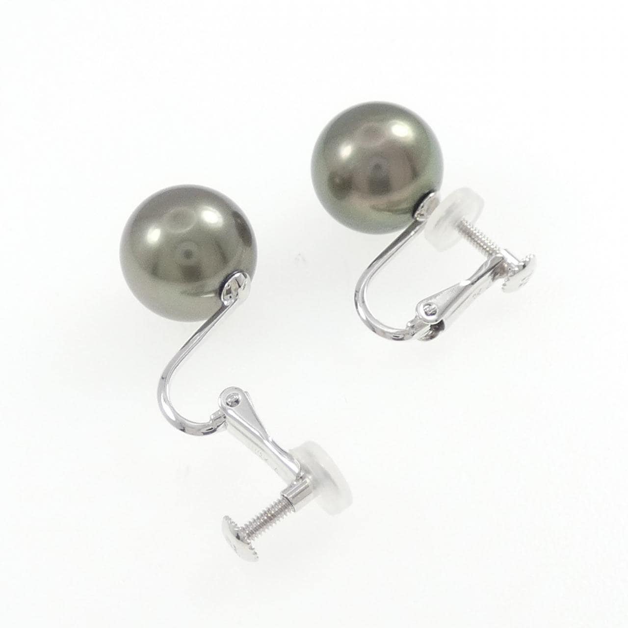 K14WG 黒蝶パール イヤリング 10.2mm