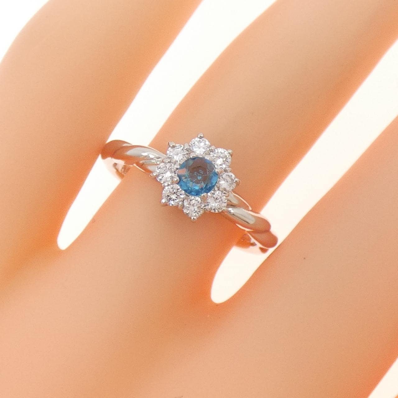 PT900 帕拉伊巴碧碧玺戒指 0.127克拉