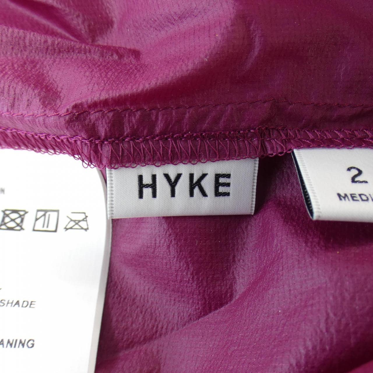 ハイク HYKE トップス