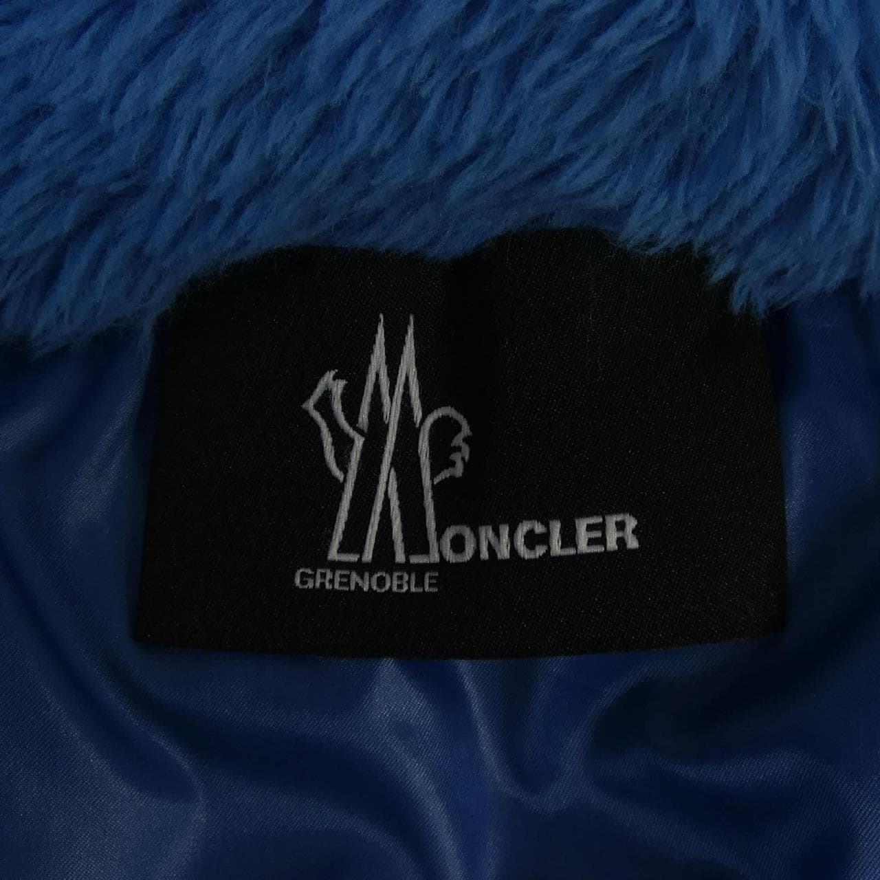 モンクレールグルノーブル MONCLER GRENOBLE 20978G00016 ダウンジャケット