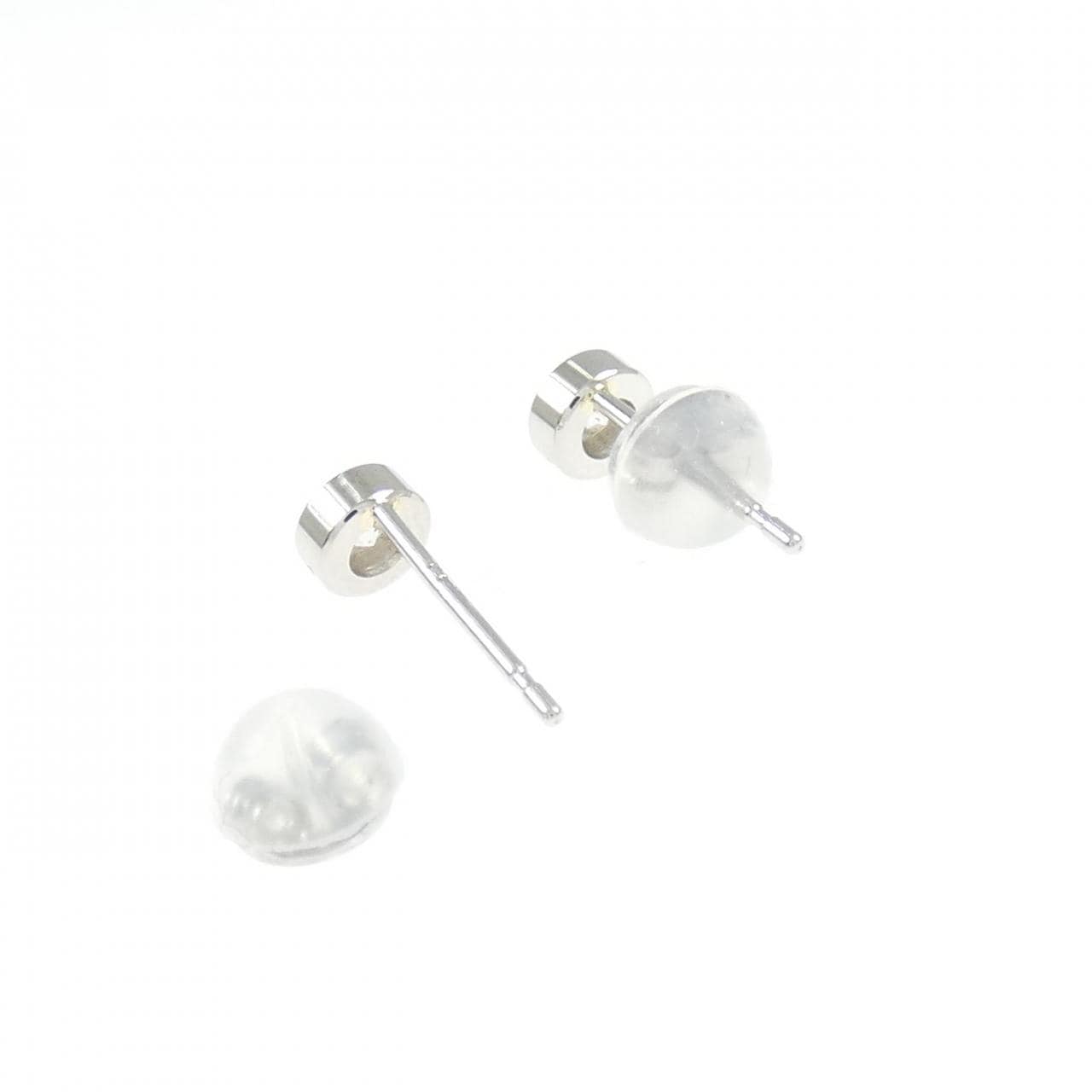 PT900 ソリティア ダイヤモンド ピアス 0.20CT