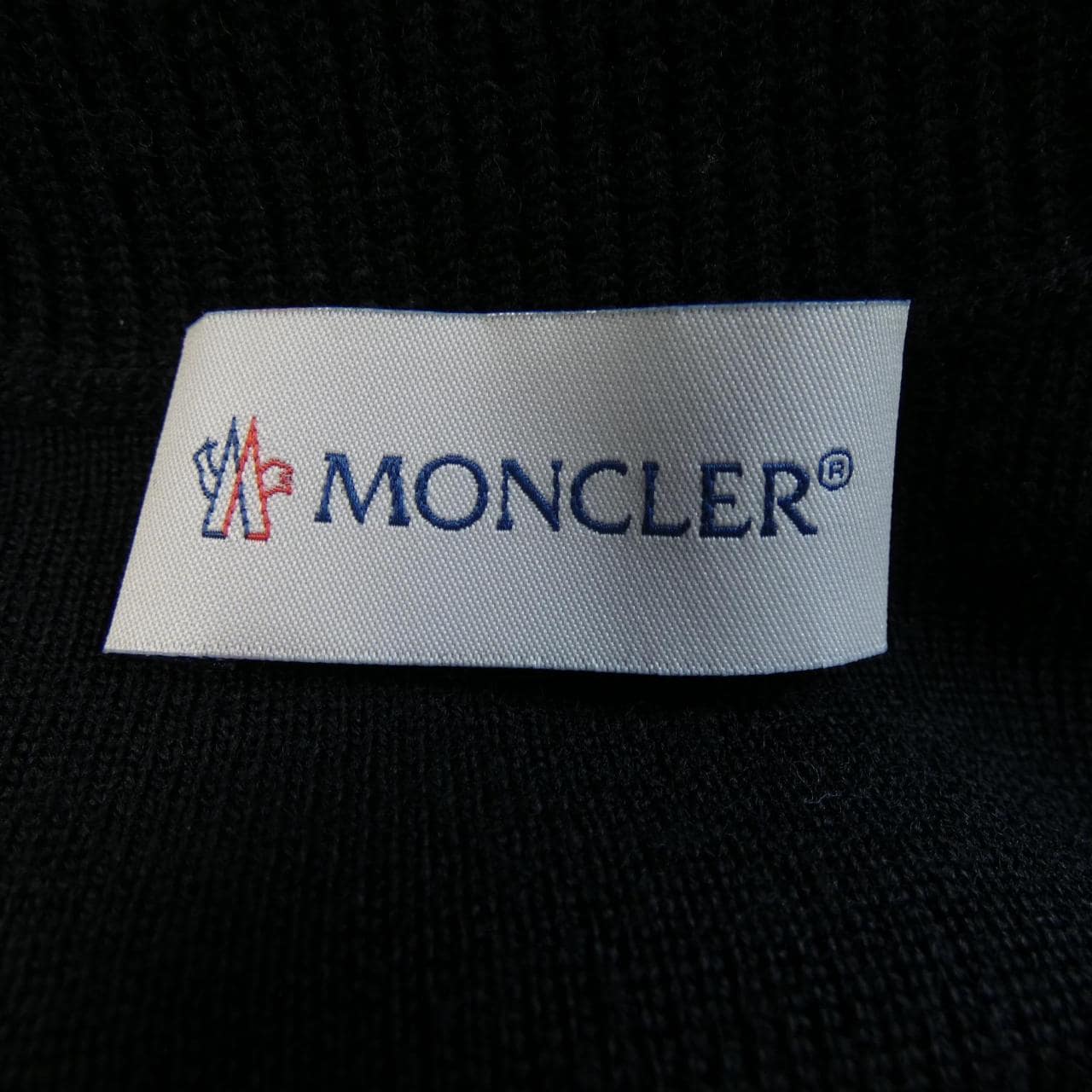 モンクレール MONCLER 10939B51000 ダウンジャケット