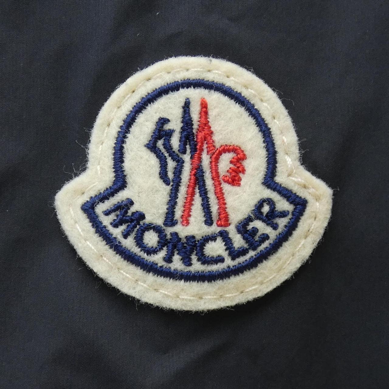 モンクレール MONCLER ブルゾン