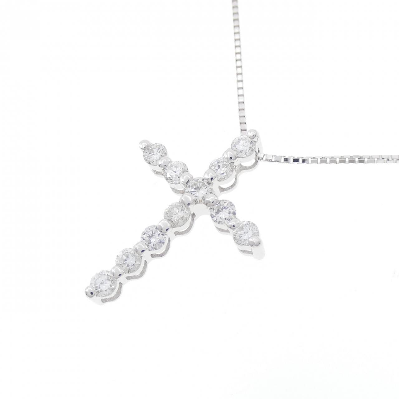 K18WG クロス ダイヤモンド ネックレス 0.5CT