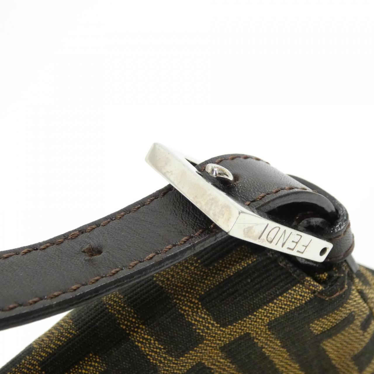 [vintage] FENDI Mamma Baguette 26325 單肩包
