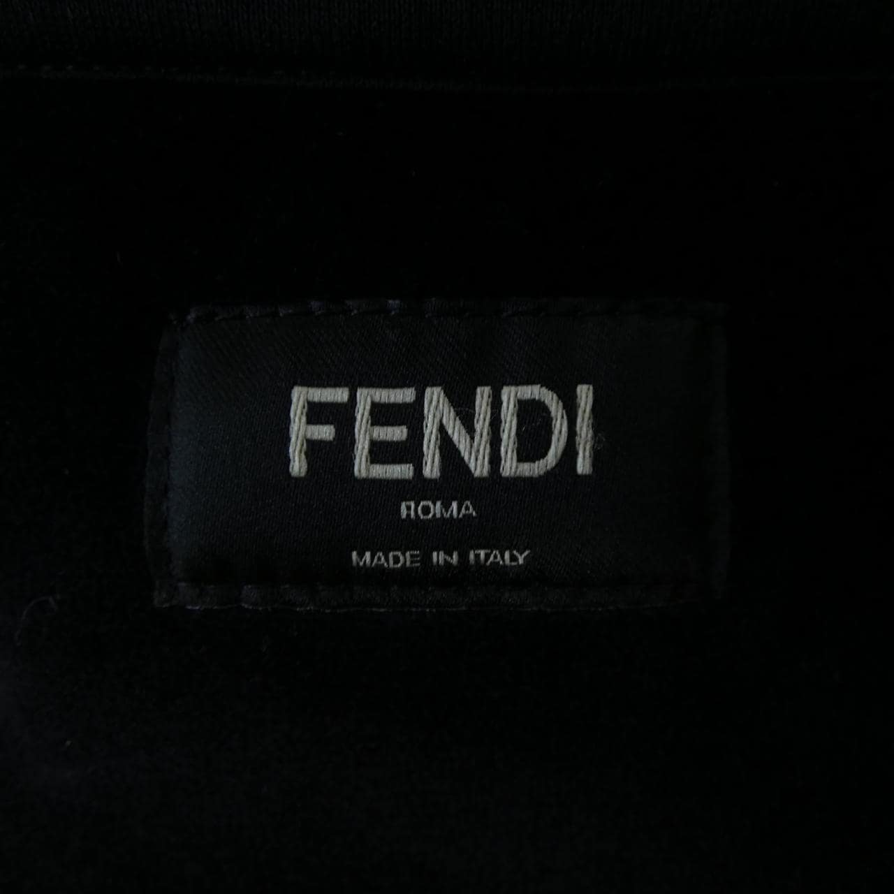 フェンディ FENDI FFモチーフ FY0178 AHCA トップス