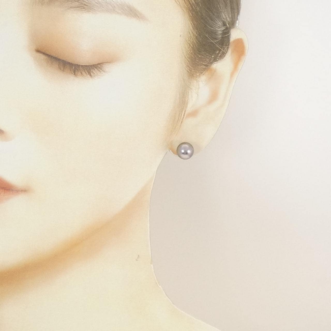 PT900 黒蝶パール ピアス 8.8mm