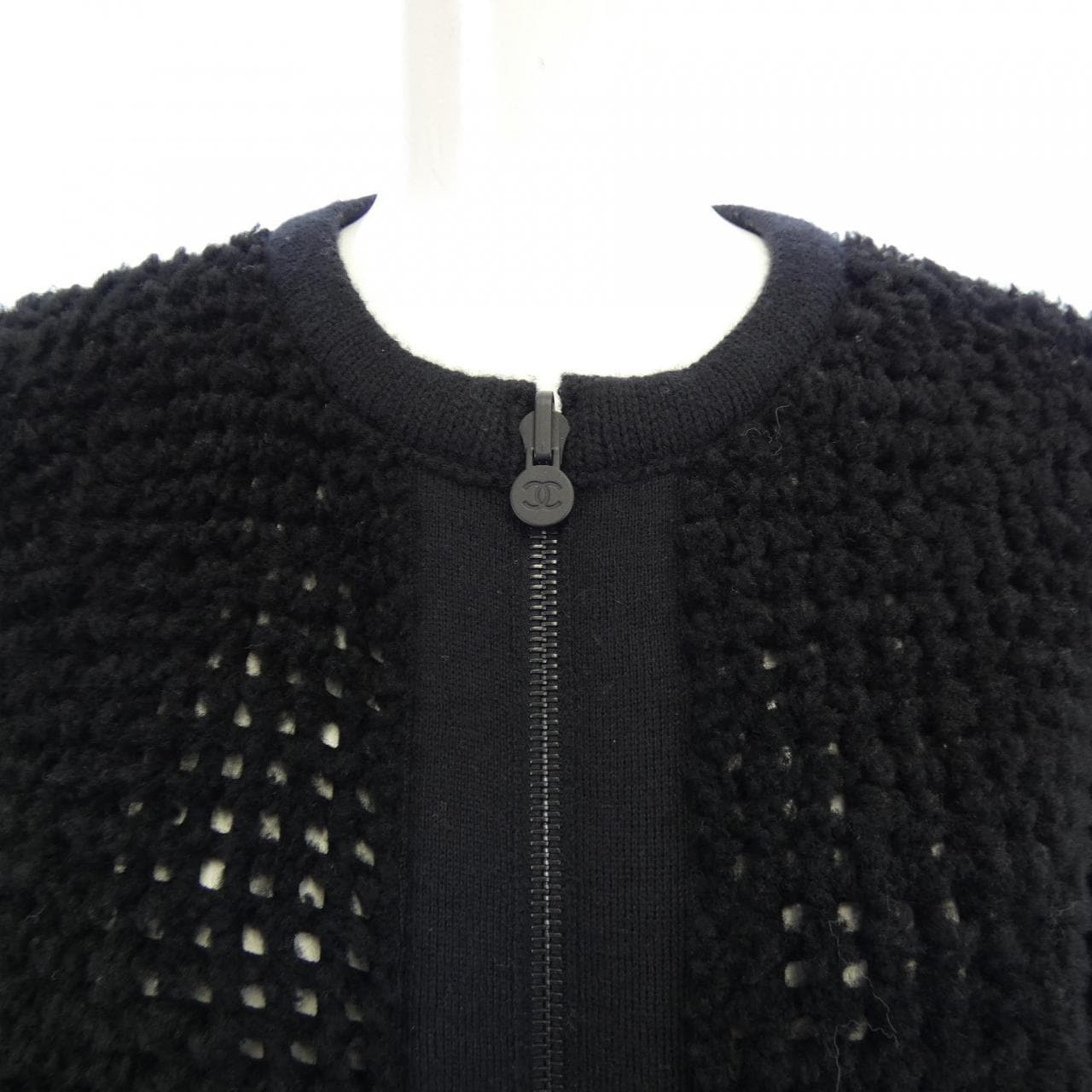 シャネル CHANEL P46924C00219 ムートンコート