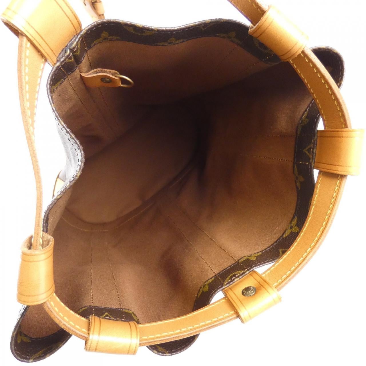 ルイヴィトン モノグラム ランドネ PM M42243 ショルダーバッグ