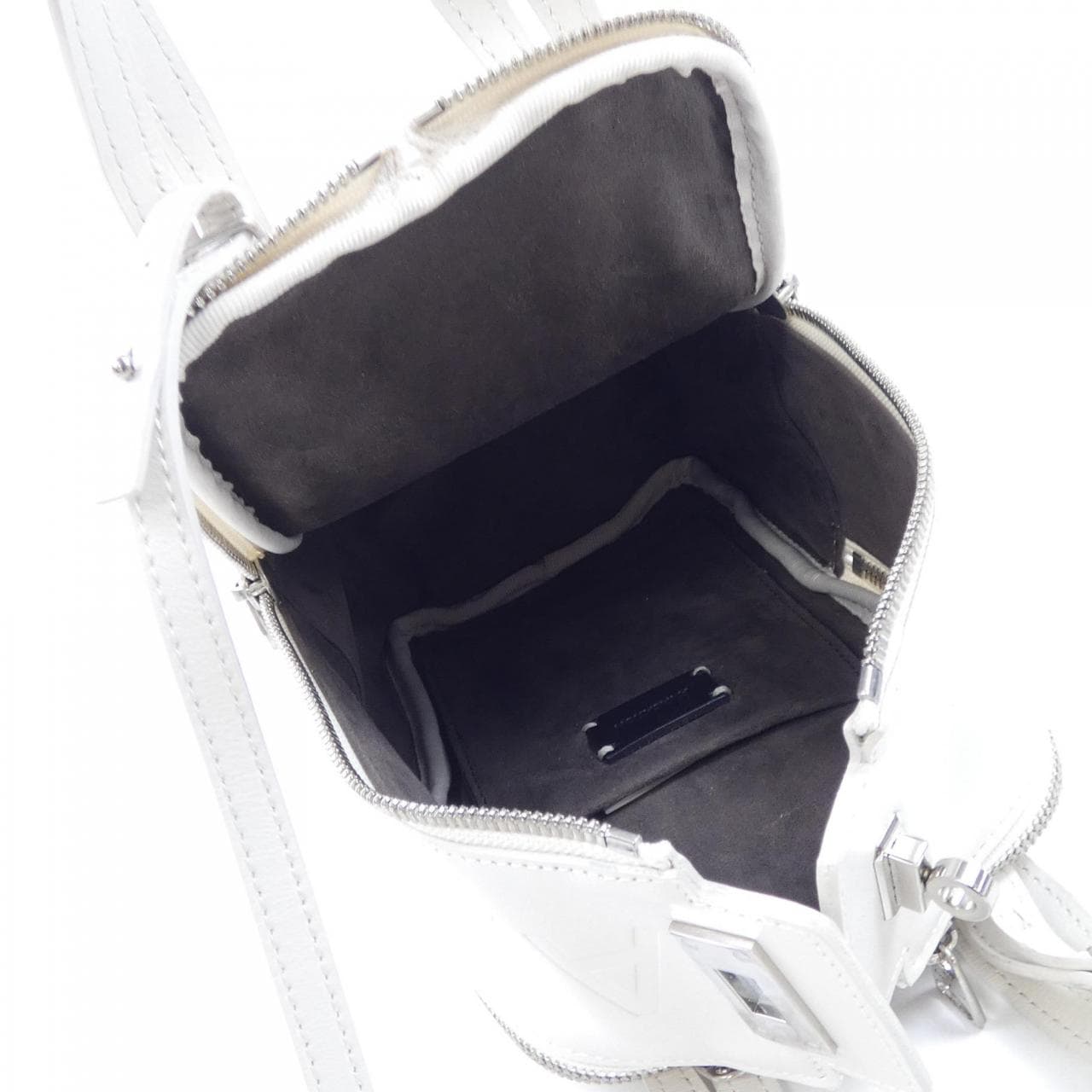 アヴァケーション A VACATION BAG