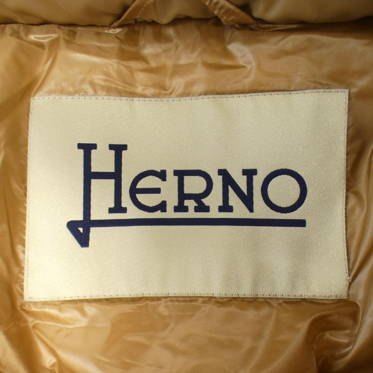 ヘルノ Herno ダウンジャケット