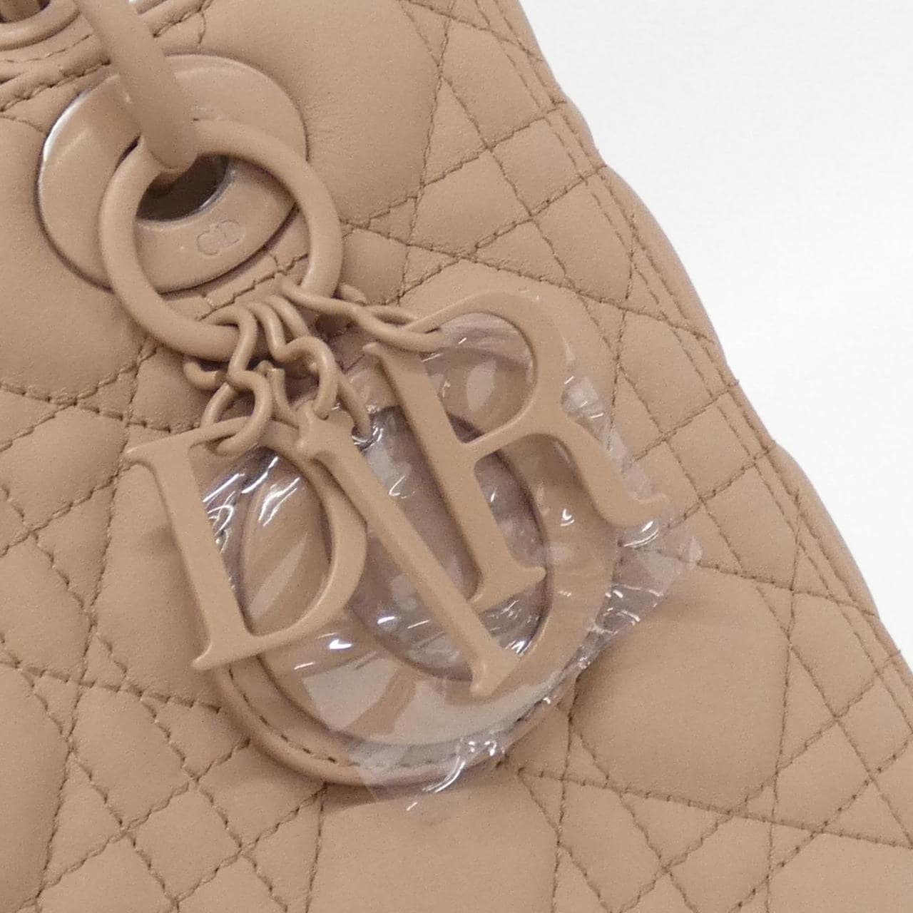 Christian DIOR Lady DIOR Medium M0565ILOI Bag