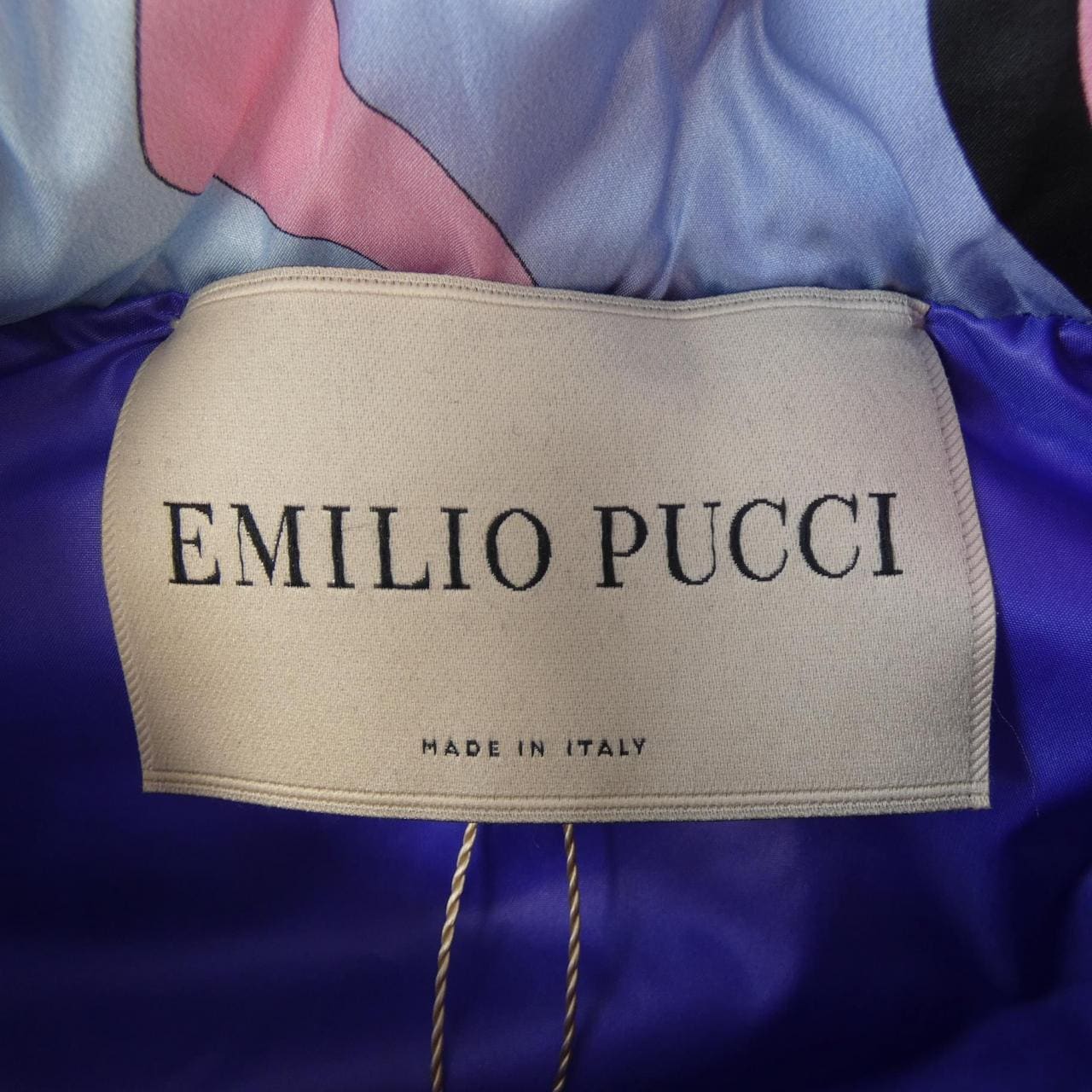 エミリオプッチ EMILIO PUCCI ベスト