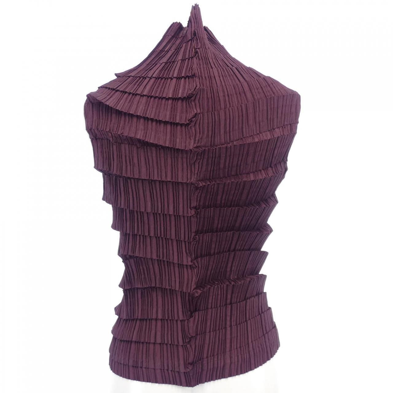 イッセイミヤケ ISSEY MIYAKE IM04FE920 ベスト