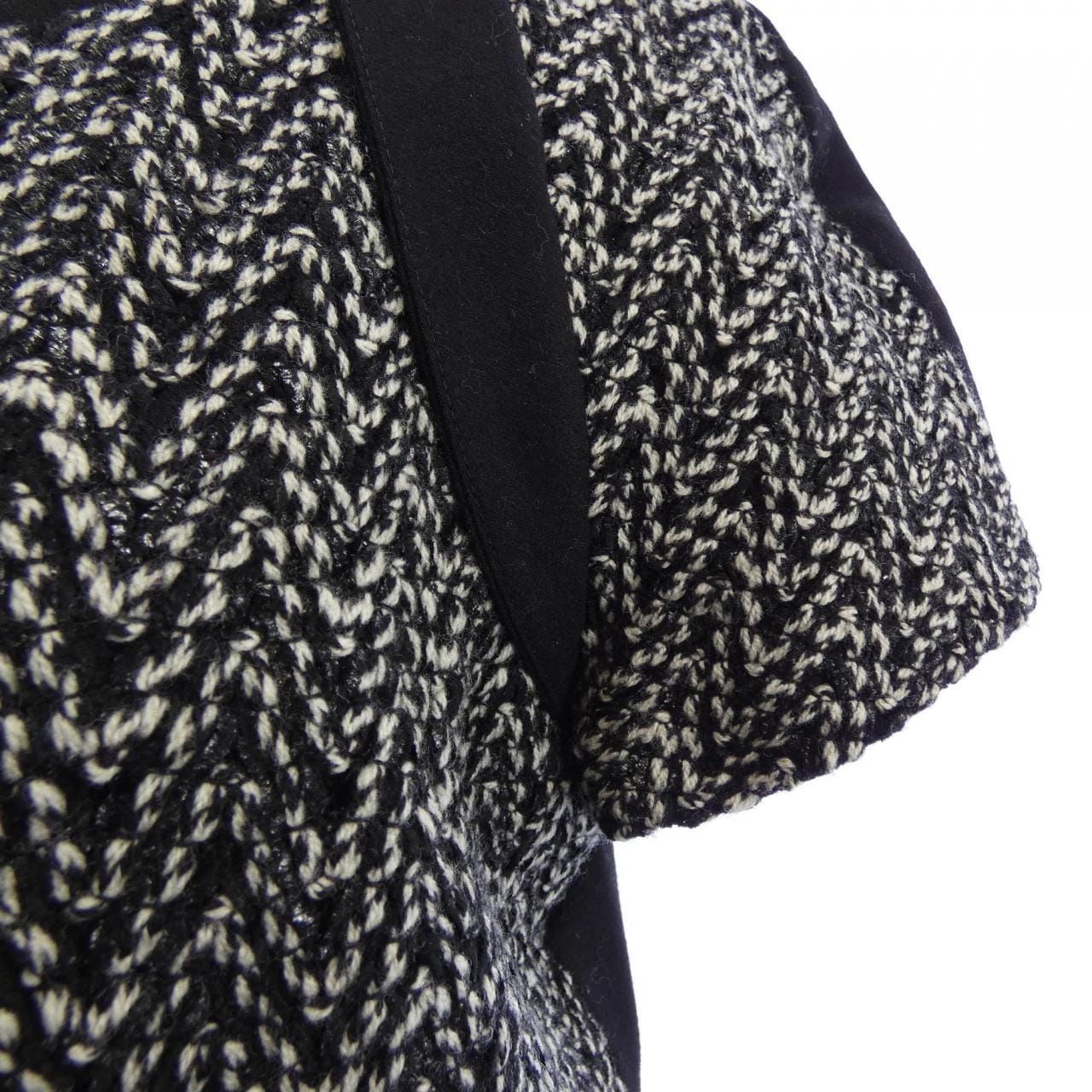 シャネル CHANEL P41874W04962 11A トップス