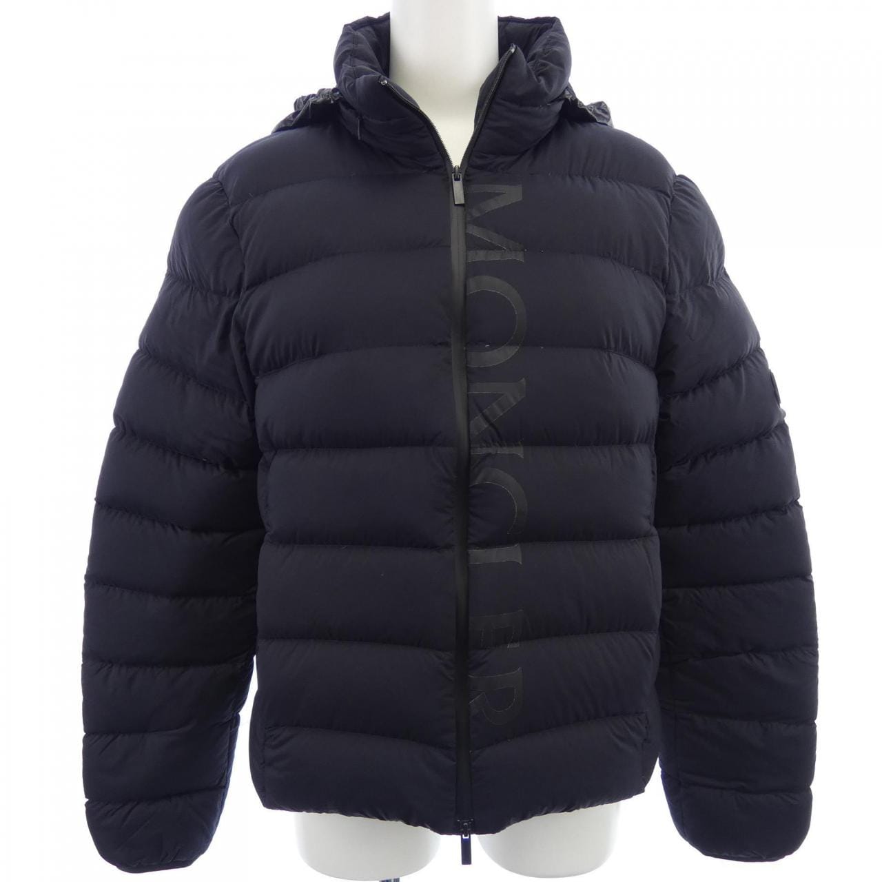 モンクレール MONCLER CERCES ダウンジャケット