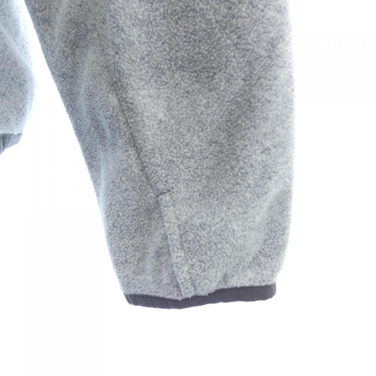 ザノースフェイス THE NORTH FACE NLW22035 パーカー